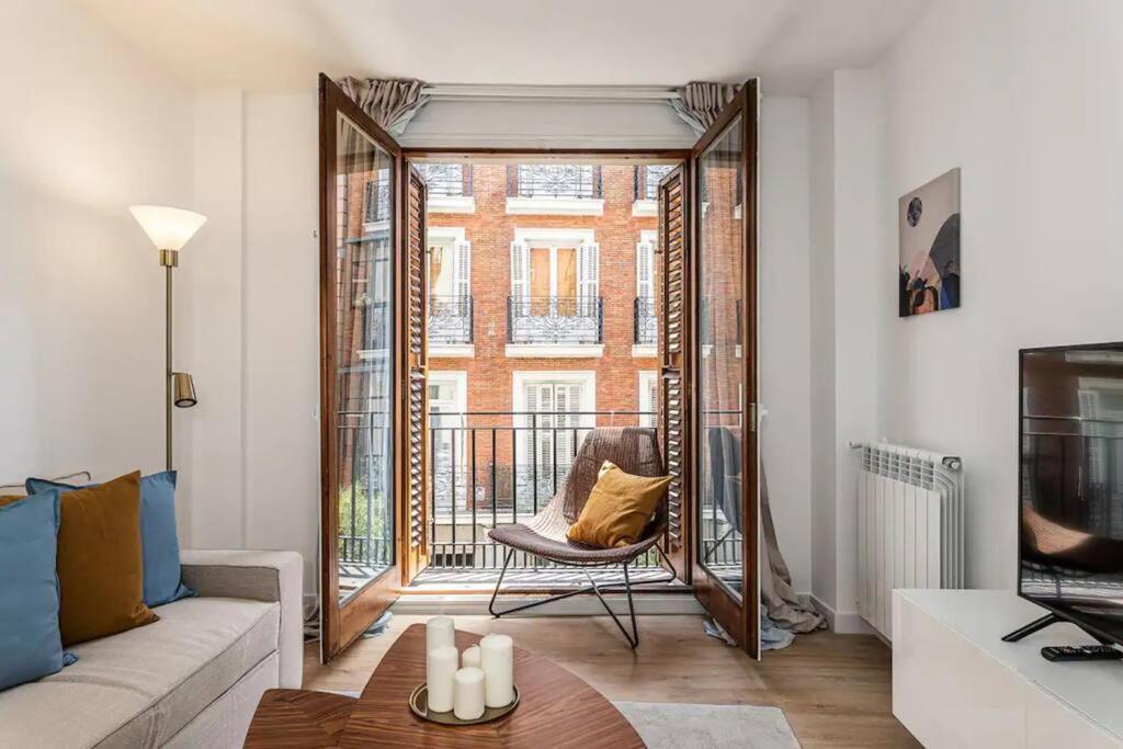Near Gran Via Val27 Apartamento Madrid